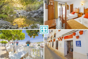 Cubo's Hostal La Plaza Room 102 with Breakfast, Tolox